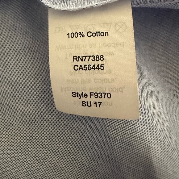 Madewell Button Down in Denim Blue - Picture 6 of 6